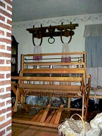 the 48 inch floor loom