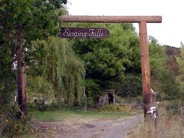 entrance to Singing Falls