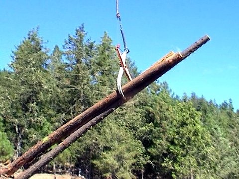 helicopter grapples lifting